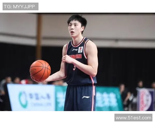 胡明轩狂砍31分6助攻王哲林贡献22分广东战胜上海总比分领先